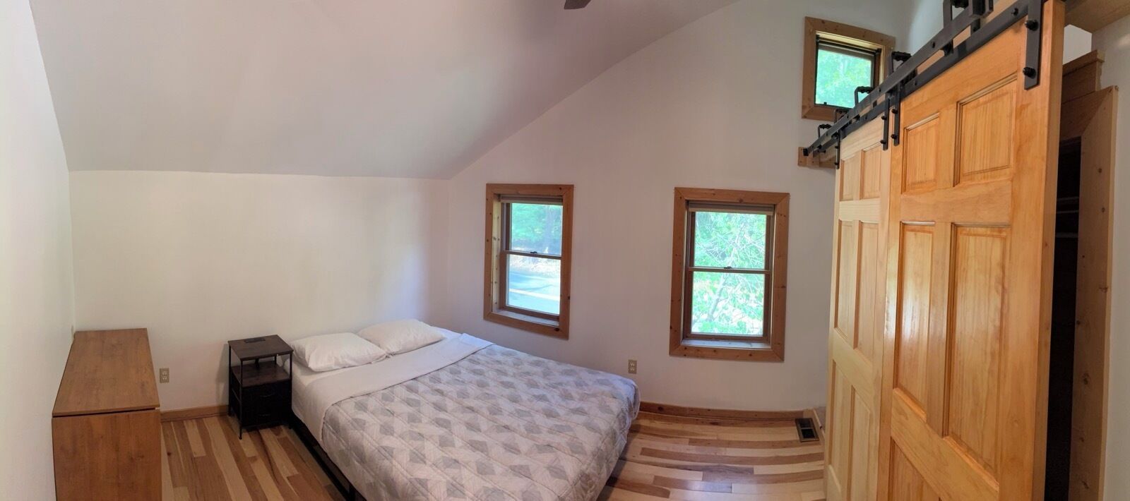 5 chambres, Wi-Fi, draps fournis