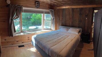 WiFi, bed sheets