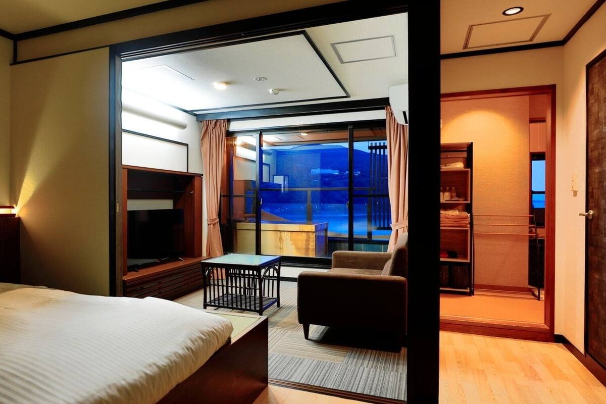 Coffres-forts dans les chambres, Wi-Fi gratuit