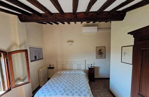 Unclassified image, 5 of 67, button - Podere Il Caggio Appartements (San Gimignano)