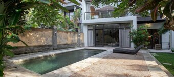 Santai Surf House