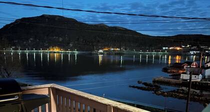 Peaceful 2-bedroom house with beautiful view in Saint Anthony