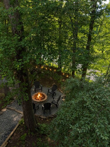 Cozy Pocono Getaway - near Shawnee & Bushkill