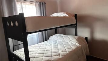 Iron/ironing board, WiFi (free), bed sheets