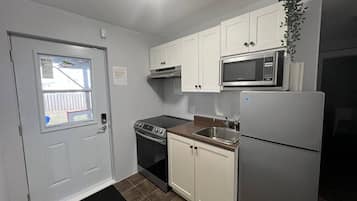 House, 2 Bedrooms | Interior