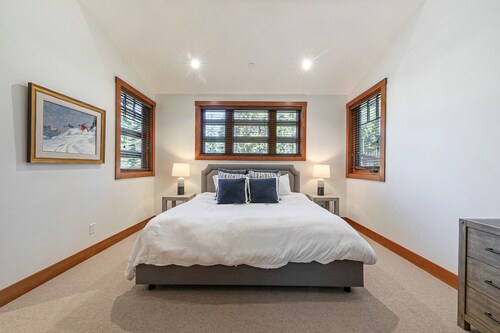 East Village Home 35