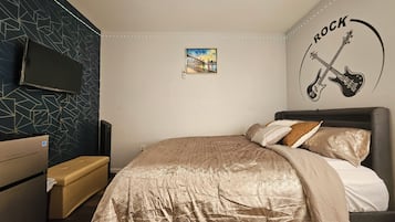 1 chambre, coffres-forts dans les chambres, fer et planche à repasser