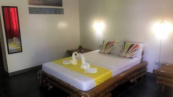 Free WiFi, bed sheets