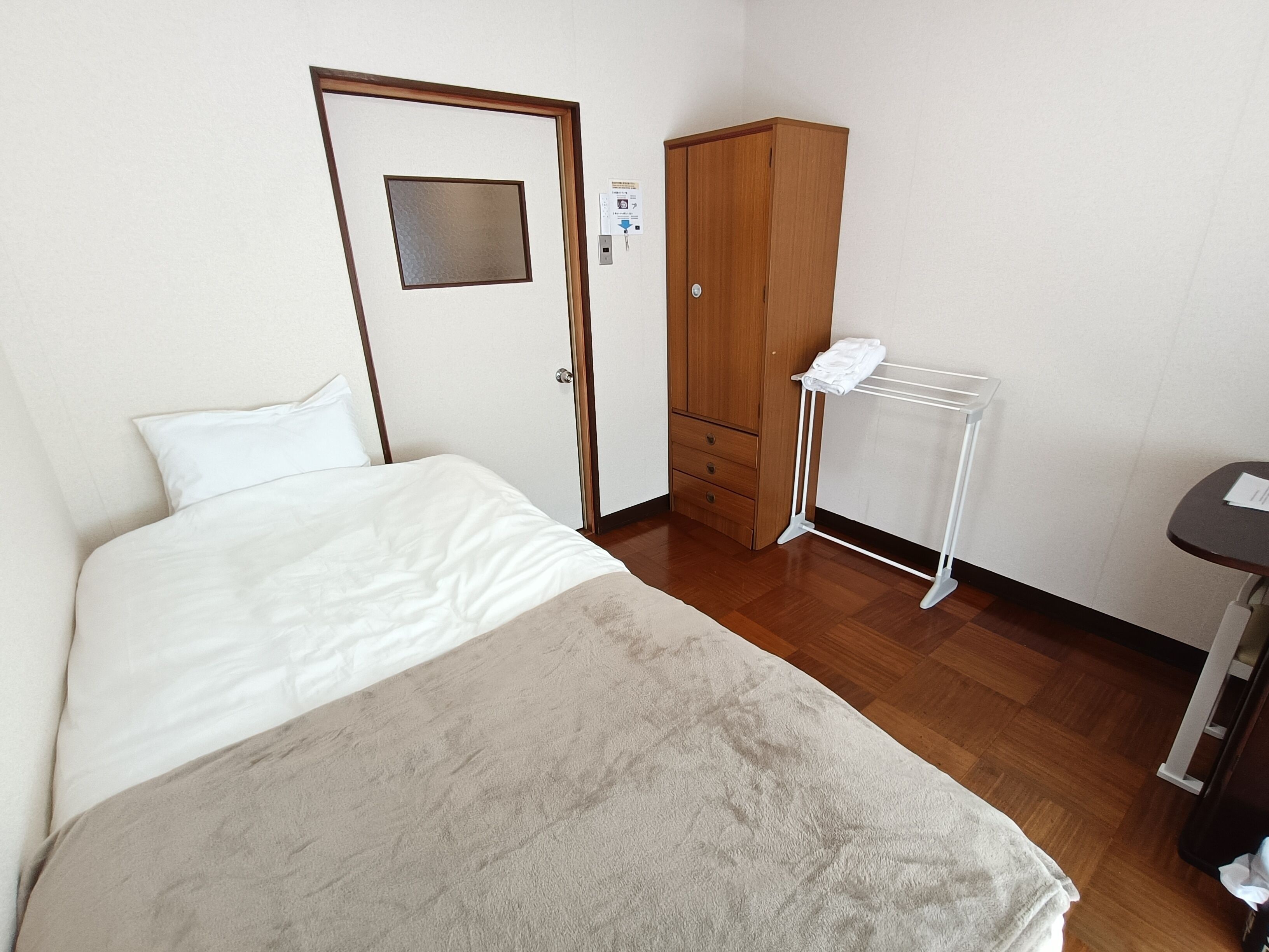 Kamar Single Basic | Wi-Fi gratis