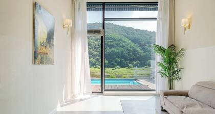 Hongcheon Around River Poolvilla Pension