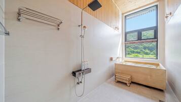 3 bedrooms, free WiFi