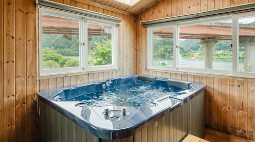 Chuncheon Remember Pet Pension