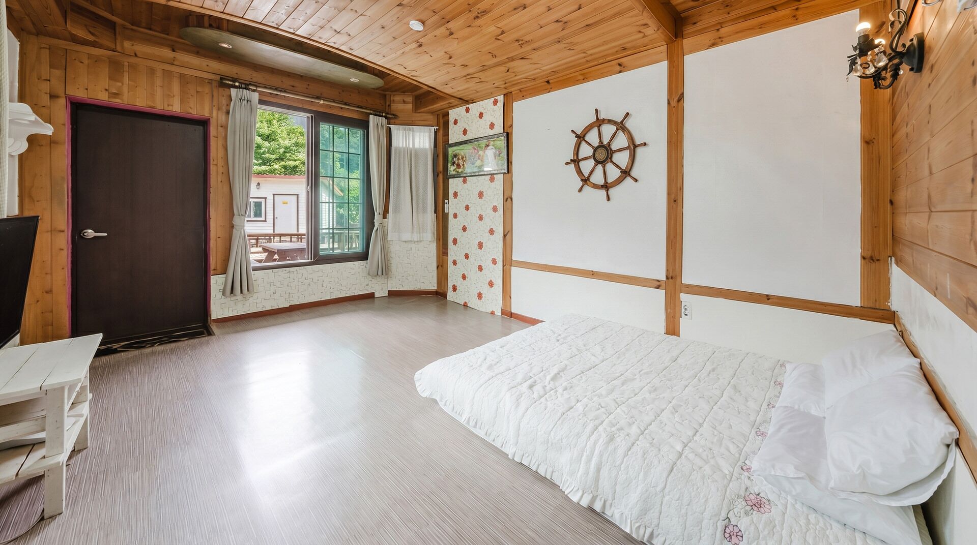 Kamar Basic, 1 kamar tidur (Memories (Pet/Private BBQ))