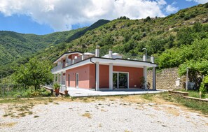 Esterni
