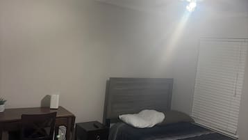 WiFi, bed sheets