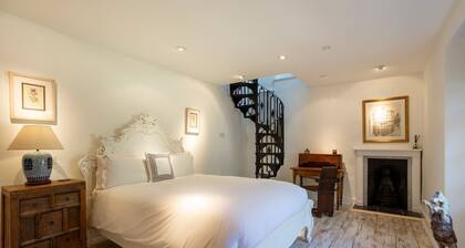 Landscove House - Acht Schlafzimmer Villa, Schläft 16
