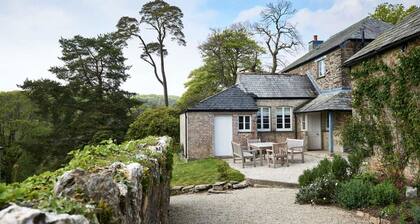 Lostwithiel Dairy House
