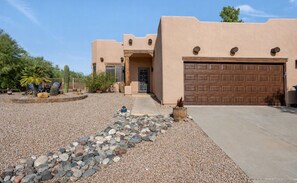 Exterior - 3BR Desert Home with Private Pool • Quiet Neighborhood • Fountain Hills (Fountain Hills)