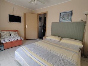 Room - One bedroom apartment with terrace Pirovac (Šibenik) (A-27461-a) (Pirovac)