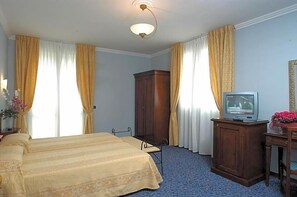 Room - (Modena)