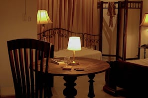 Chambre Double Luxe | Coin séjour