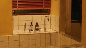 Luxury-Doppelzimmer | Badezimmer
