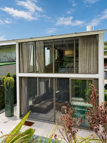 Enjoy a stay in a thoughtfully designed home located just 15 meters from the sea