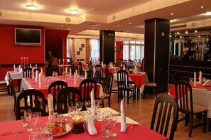 Dining - Hotel Real (Plovdiv)