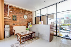 Lobby - (Surakarta)