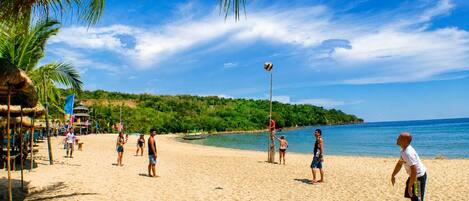 Di pantai