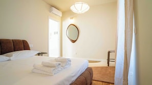 1 bedroom, iron/ironing board, free WiFi, bed sheets - Elegant Home Pollaiuolo Milano (Milan)