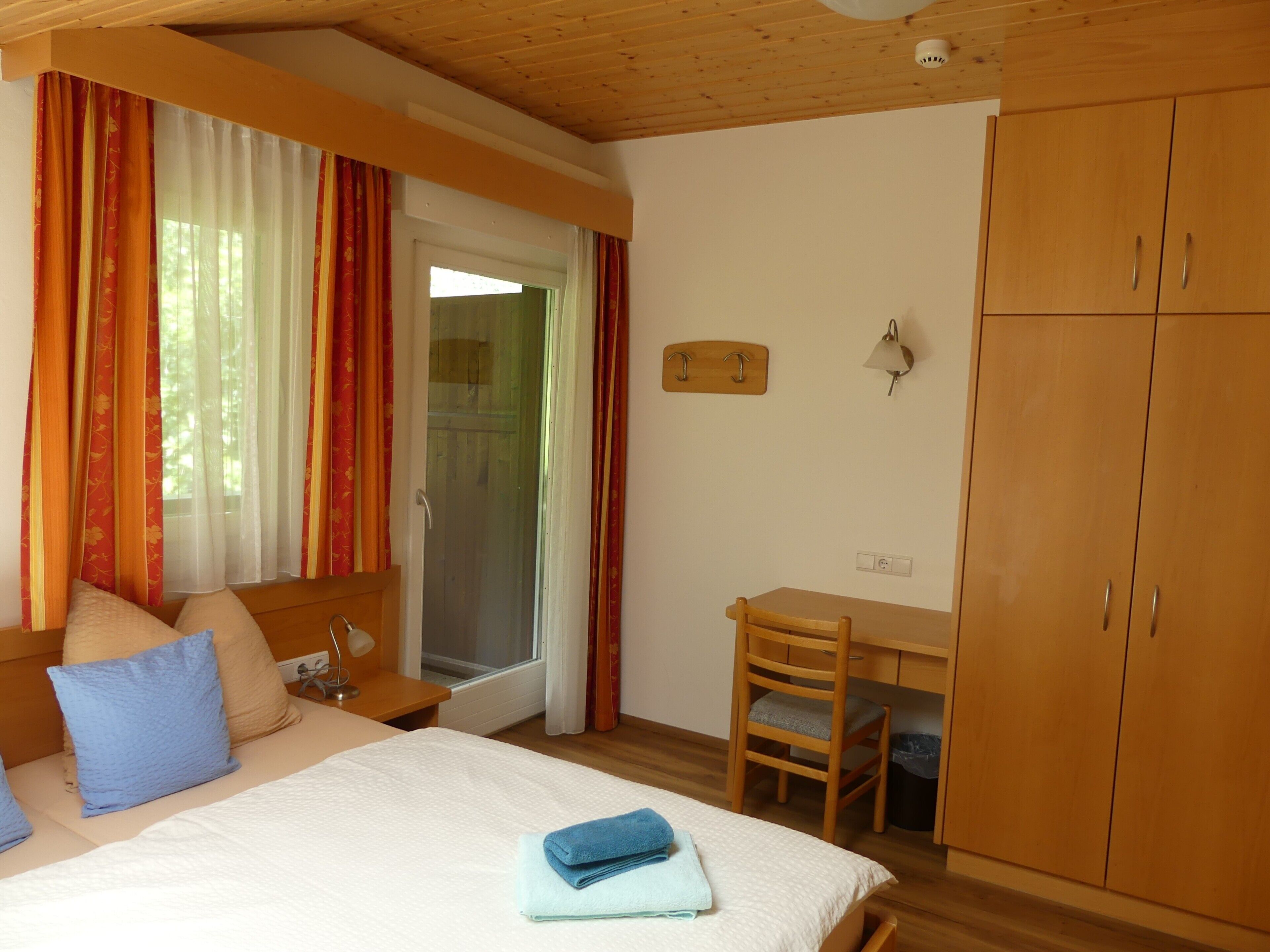 1 Schlafzimmer, WLAN, Bettwäsche