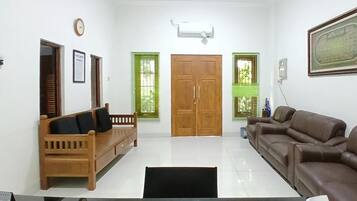 Khu sảnh