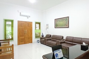 Ảnh chưa phân loại, 3 trong số 5 ảnh, nút