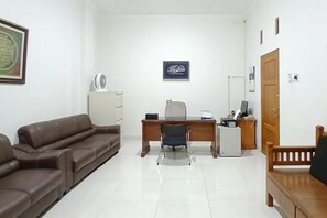 Ảnh chưa phân loại, 2 trong số 5 ảnh, nút