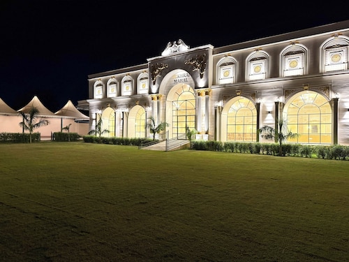Rambagh Resorts By Stotrak, Gwalior