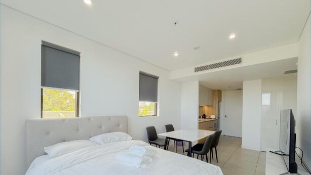 Unclassified image, 1 of 21, button - Burwood Studios (Sydney)