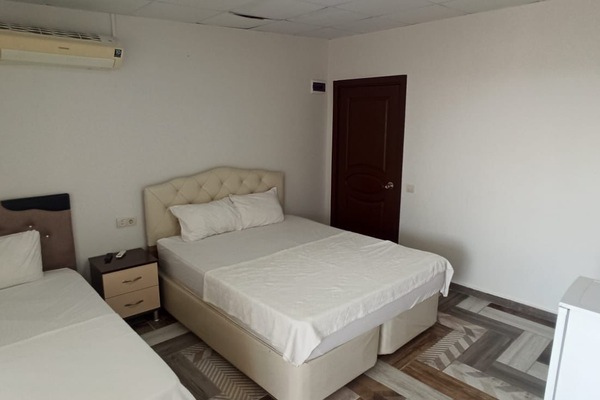 Standard Triple Room, Balcony, City View | WiFi (free)