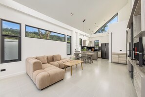 Basic-Villa, 2 Schlafzimmer, eigener Pool | Wohnbereich