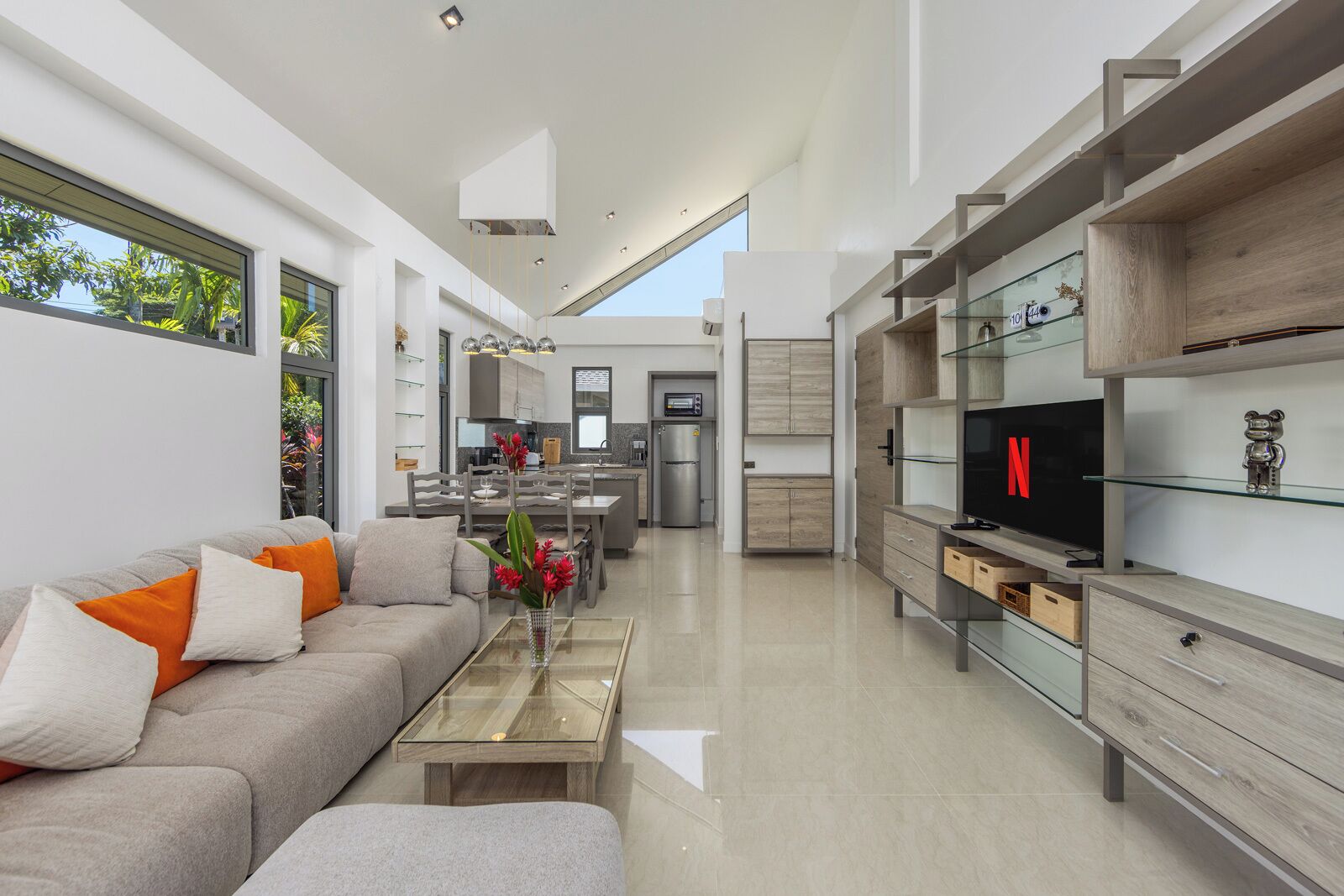 Classic Villa, 2 Bedrooms, Private Pool, Pool View | Living area