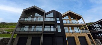 4 bedroom stunning apartment in Edland