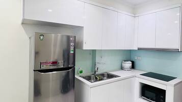 Basic Apartment | Private kitchen