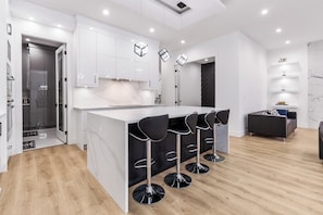 Interior - Stylish Family Home Sleep 8+, Groups Welcome, Enjoy Steam Shower (Langley)