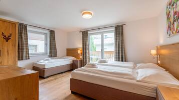 7 Schlafzimmer, Internetzugang