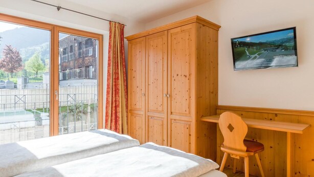 3 bedrooms, Internet - Deluxe apartment with spa next to the gondola (Brixen im Thale)