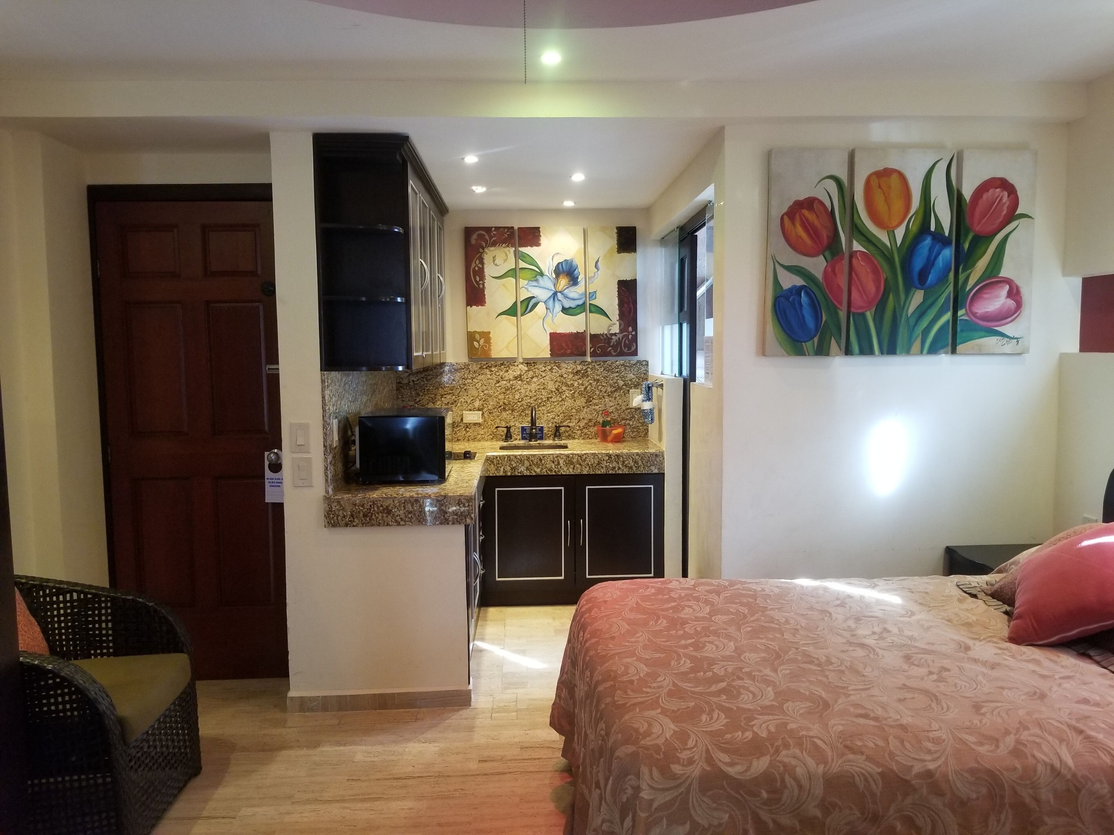 2 quartos, ferros/tábuas de passar roupa, Wi-Fi, roupa de cama