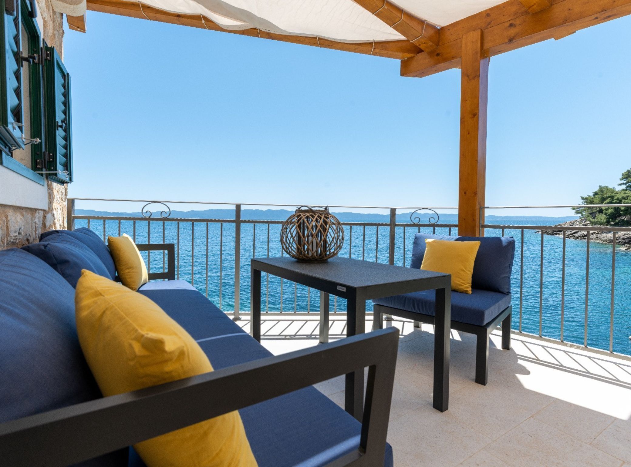 House (Seaside Cottage Maslina. holiday home) | Terrace/patio