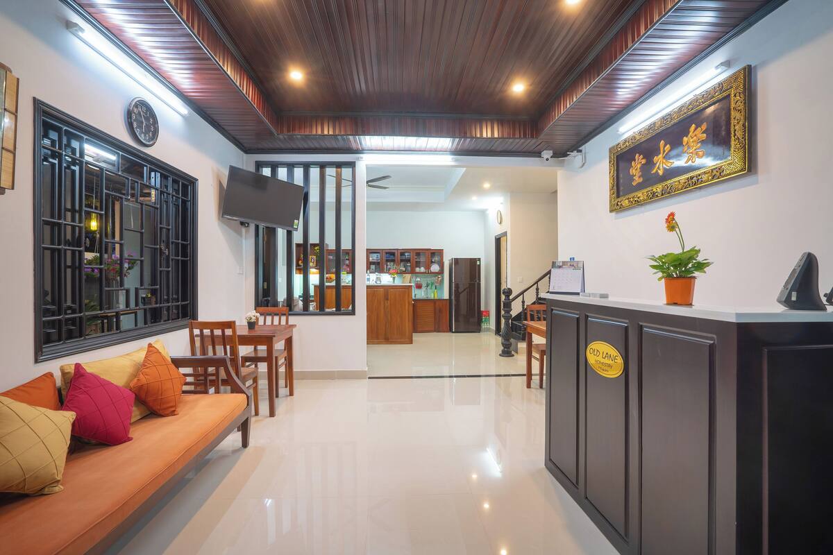 Basic Shared Dormitory, Courtyard View | Lobby