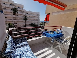Outdoor dining - Vacation Studio 'Luna' with Sea View, Wi-Fi and Air Conditioning (Costa Adeje)