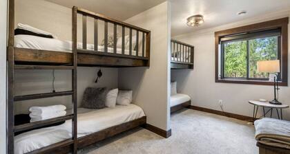 Twilight Pines Cabin